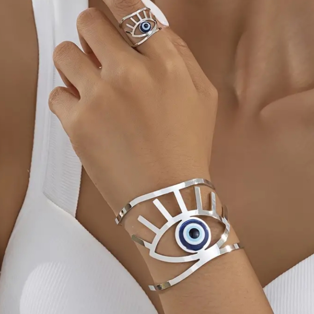 NEW Stylish Evil Eye Ring and Cuff Bracelet Set